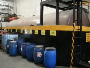Interior almacén de recogida de residuos 